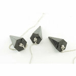 Shungit / shungite pendel, facet, klein foutje (lijm)