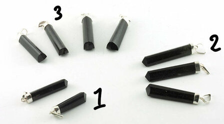 Zwarte toermalijn met zilver kapje - Just Flow - webwinkel met violet glas, edelsteenremedies, edelstenen, sieraden, pendels, orakelkaarten, wierook, smudgekruiden en spirituele artikelen in Vlissingen (Zeeland)