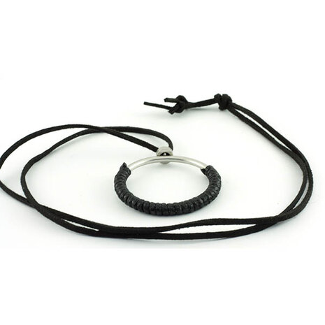 Suedelook ketting met ring, 74 cm