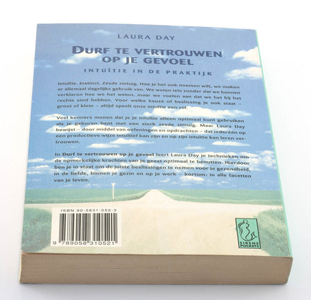 Durf te vertrouwen op je gevoel - Laura Day