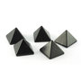 Shungit piramide, gepolijst, ca 3 x 3 cm